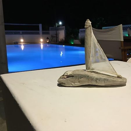 Villa Costa Hydra Plépi Exterior foto